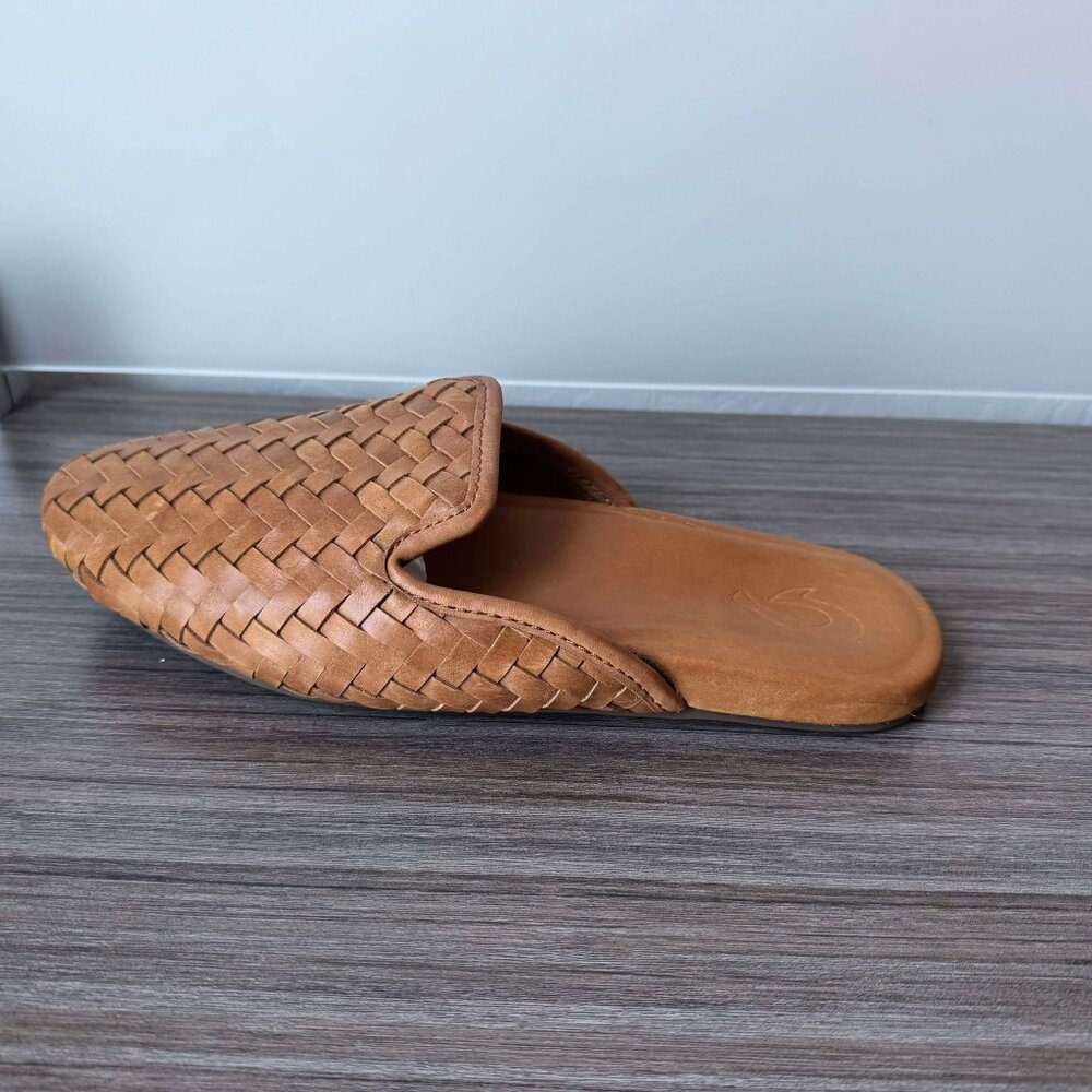 OluKai Mi’i Woven Leather Mules in Tan - Picture 6 of 16